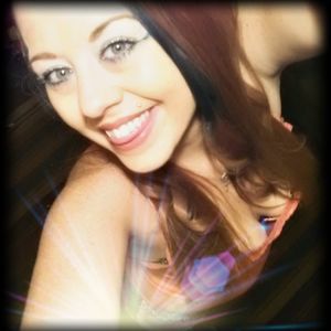 Meet your Posher, Crystal